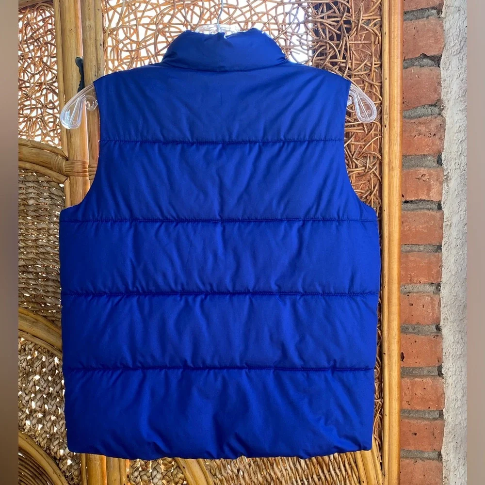 Old Navy Kids Navy and Red Puffer Vest Size M 8. Great Condition